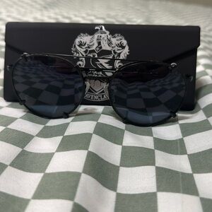 Harry Potter Ravenclaw Diff sunglasses/ blue light glasses with case
